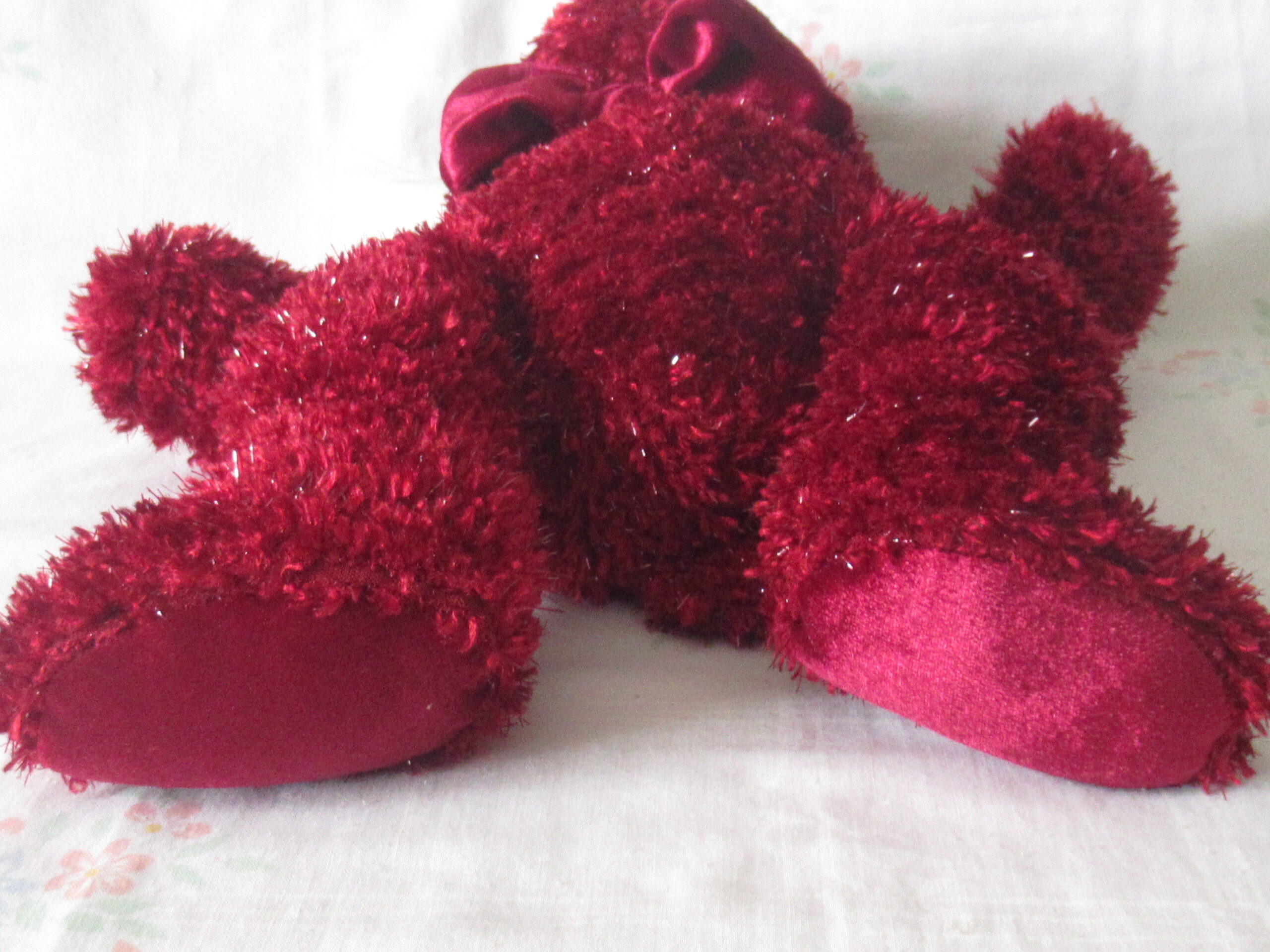 Lot of 2 Teddy Bears - Red Teddy Bear and Rouge - Image 10