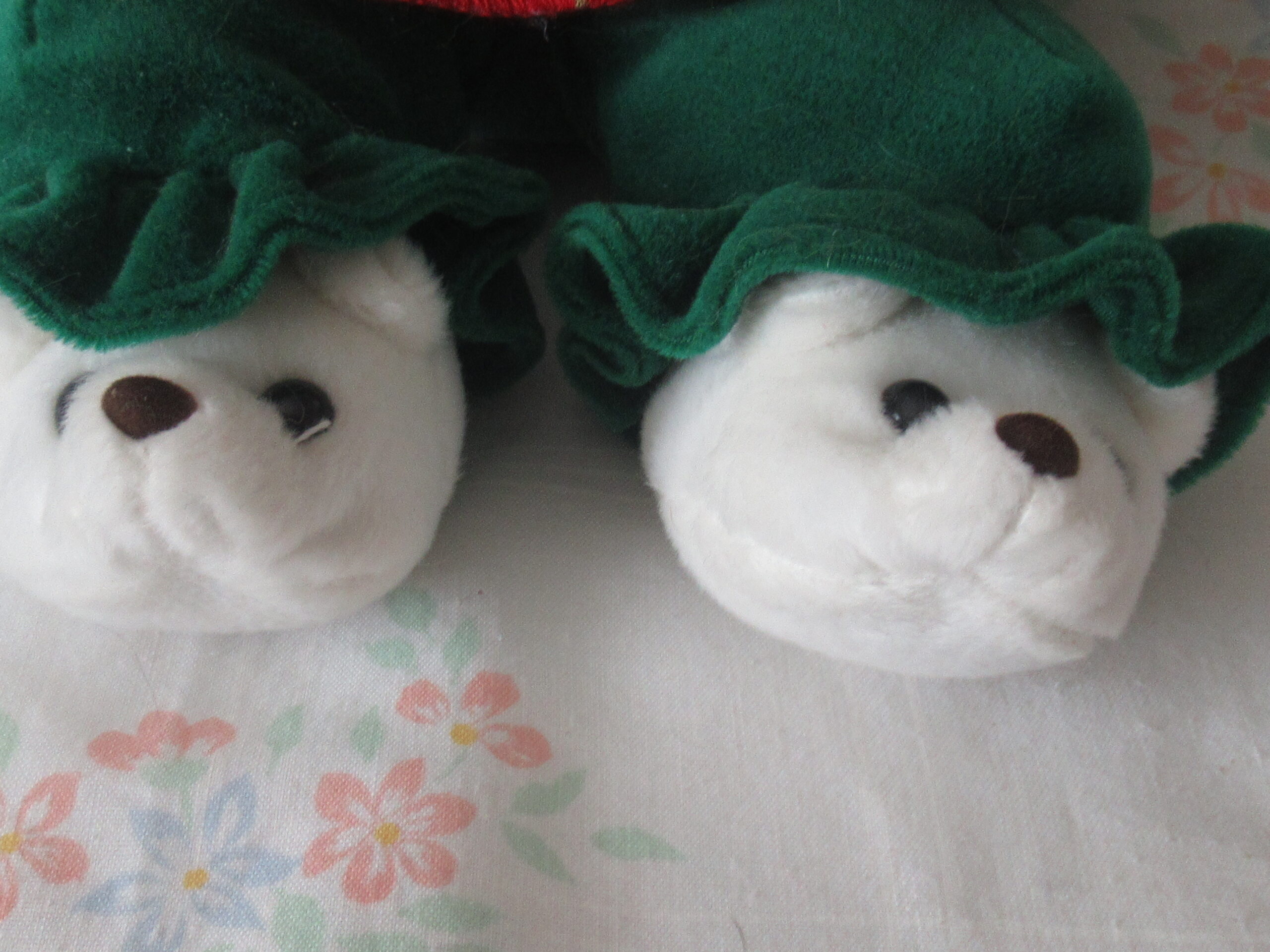 Lot of 2 Teddy Bears - Commonwealth and Smile - Image 14