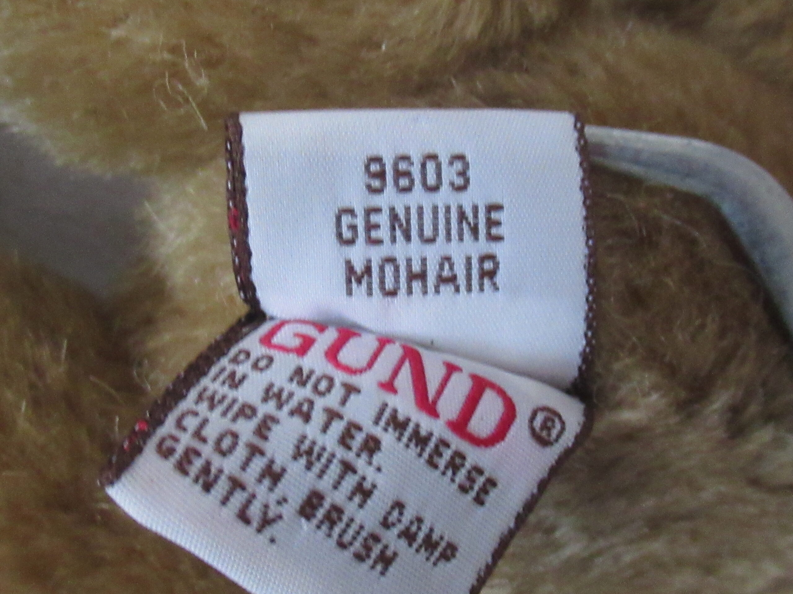 Gund Collectors Club 1999 - 8 Inch Mohair Teddy Bear - Image 12