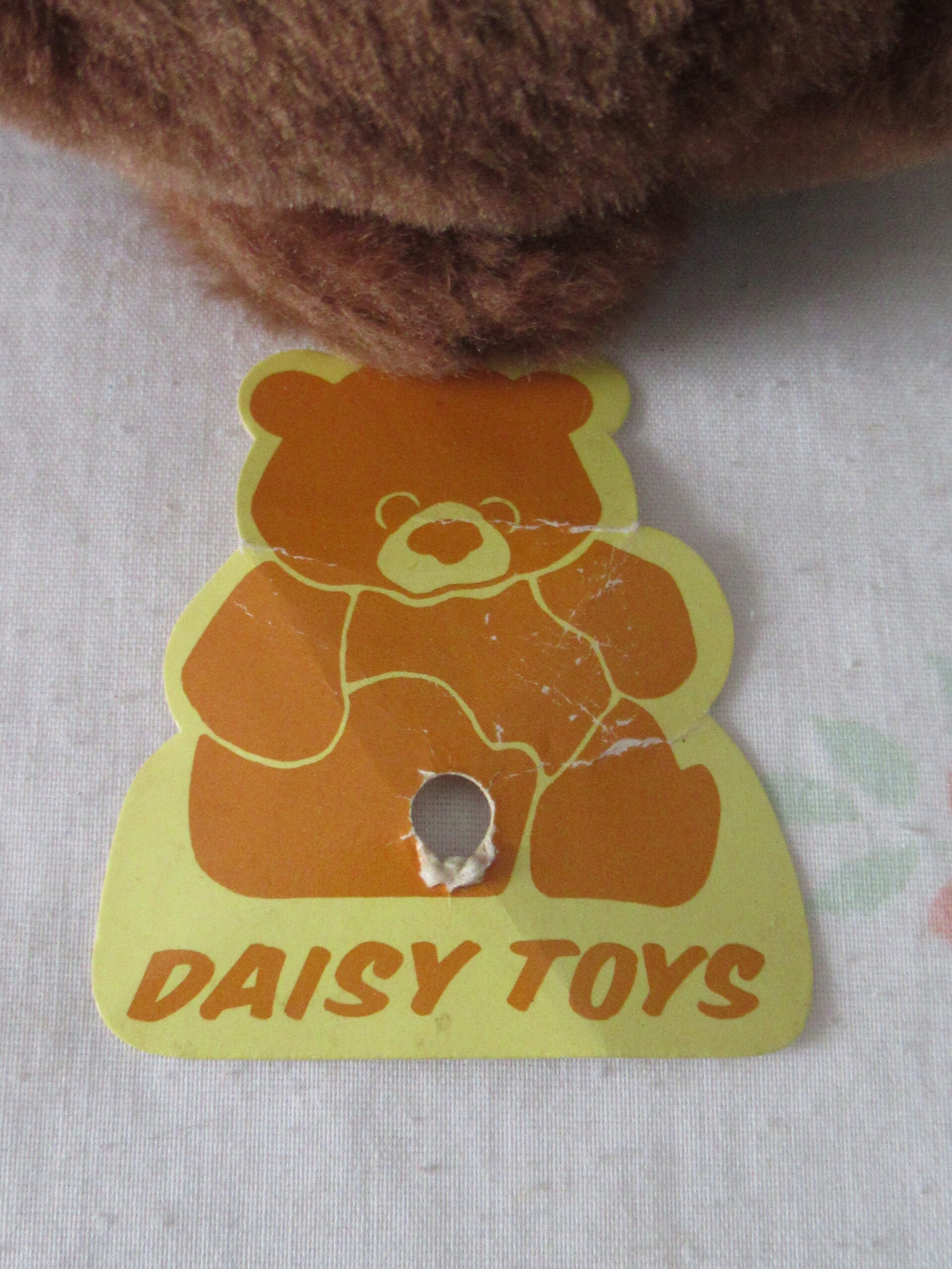 Lot of 2 Sitting Bears - Daisy Toys and Sun & Star - Image 8