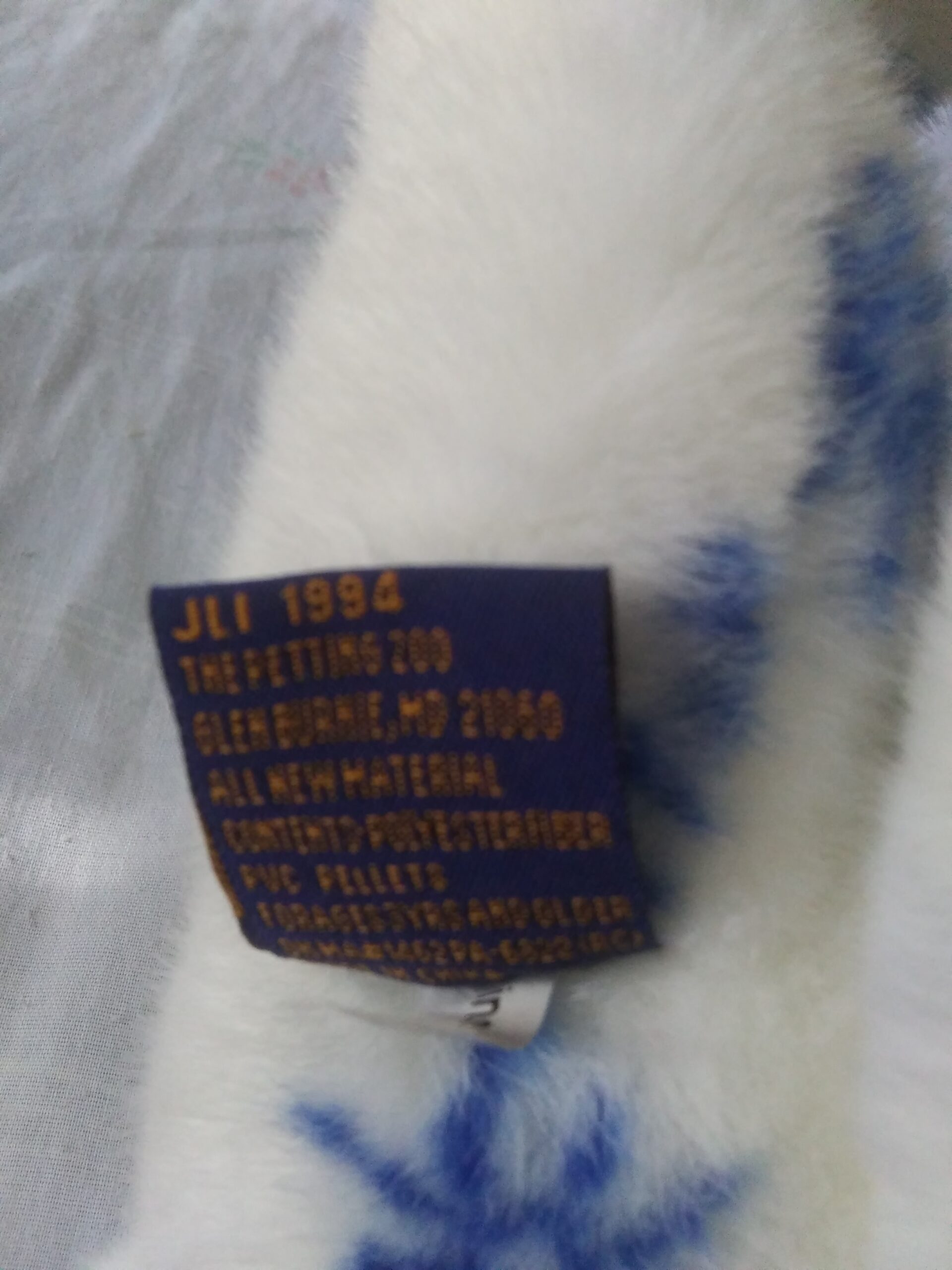 The Petting Zoo - 1994 - White Bear with Blue Snowflakes - Image 8